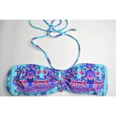 Nanette Lepore Size Small A Light Blue And Multi-Colored Floral Patterned Bikini Top With Adjustable Halter Strap. Removable Pads. Nwt Msrp $92 **Due To The Nature Of This Garment, We Do Not Accept Returns.** Pit To Pit: 13.5" Cup Height: 6" Self: 80% Nylon; 20% Elastane. Hand Wash Cold. Line Dry. Do Not Bleach. Do Not Iron. 7.24 Bohemian Blue Halter Neck Swimwear, Blue Bandeau Tankini For Beach, Blue Bohemian Swimwear For Pool, Bohemian Blue Swimwear For Pool, Blue Strapless Tankini For Vacation, Strapless Blue Tankini For Vacation, Blue Strapless Tankini For Beach, Blue Summer Festival Tankini, Blue Bandeau Tankini Beachwear