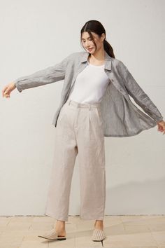 "Dive into spring with this classic gray linen shirt.Soft and comfortable linen shirt perfect for all-day wear.Casual yet stylish, it's a closet essential!  All our items are Tailored and Handmade and Made to Order ,I can make Any Size . I design new styles every week, please collect my store. I believe that you will meet your favorite styles. ★★FEATURES 100% Linen Shirt collar Casual Linen shirt Front button closure Long sleeve shirt Soft and comfortable linen shirt Loose fit Linen shirt Oversi Gray Button Up Shirt Outfit Women, Spring Shirt In Flax Color And Material, Spring Flax Shirt, Spring Button-up Flax Tops, Casual Long Sleeve Flax Shirt, Neutral Linen Casual Shirt, Neutral Linen Shirt For Spring, Spring Neutral Linen Shirt, Neutral Linen Shirt For Work