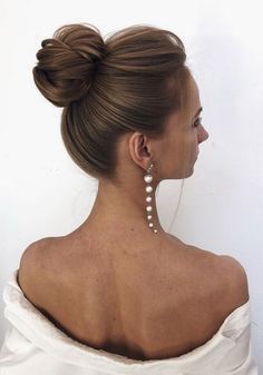 Cute braided bun hairstyle ideas | Trendy hairstyle ideas High Updo Wedding, High Bun Wedding, High Updo, Wedding Bun Hairstyles, Evening Hairstyles, Wedding Hairstyles Bride, Braided Bun Hairstyles, Trendy Hairstyle, High Bun