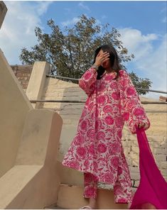 Fitted Block Print Lawn Suit For Eid, Fitted Printed Lawn Suit For Eid, Pink Printed Kurta For Eid, Pink Block Print Lawn Suit For Eid, Noor Khan, Desi Girl Aesthetic Kurti, Indian Dress Up, Summer Vibes Aesthetic