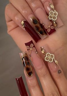 Red Bday Nails Ideas, Red Money Nails, Ginger Nails Design, Burgundy And Tan Nails, Red Snake Skin Nails, Xl Fall Nails, Red Nails Quince, Red Thanksgiving Nails