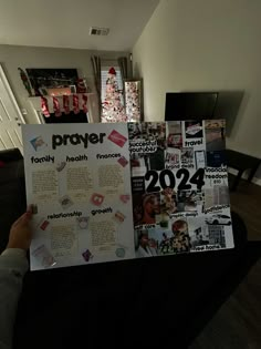 2024 vision/prayer board 2025 Moodboard Christian, Journey Board Ideas, How To Make A Goal Board, Prayer Board And Vision Board, Christian Boards Ideas, Cool Vision Boards, Prayer Board Journal, Prayer Vision Board Ideas 2024, Vision And Prayer Board Ideas