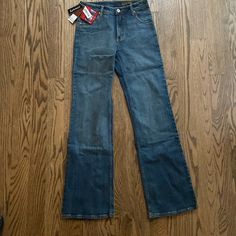 Size 5/6 Inseam 34. Nwt. Slims The Tummy, And Lifts And Shapes The Bottom, Providing The Appearance Of A One-Size Smaller Look Lawman Jeans, Dark Wash Jeans Women, Jean Color, Embellished Jeans, How To Stretch Boots, Mother Denim, Medium Wash Jeans, Jean Grey, Miss Me Jeans