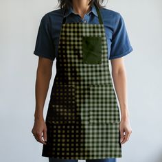 These beautifully designed and artfully crafted aprons make every meal one of a kind.Create your own unique cooking and dining experience by mixing and matching your apron with our unlimited assortment of table linen styles and brands. Holiday Aprons, Holiday Tablecloths, Holiday Table Runner, Tea Towel Gift, Holiday Kitchen, Chef Apron, Linen Style, Table Linen, Holiday Tables