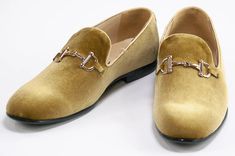 Men's Gold Velvet Bit Dress Loafer Suits For A Wedding, Mens Dress Loafers, Velvet Accents, Dress Loafers, Gold Velvet, Tuxedos, Formal Attire, Office Wear, Dress Shirts