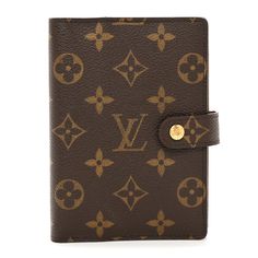 This is an authentic LOUIS VUITTON Monogram Small Ring Agenda Cover. This agenda features a monogram coated canvas exterior in brown and terracotta crossgrain leather interior. The snap opens to a brass 6-ring binder for inserts, three card slots, two side pockets, and a pen loop. Agenda Cover, Small Ring, A Pen, Small Rings, Ring Binder, Leather Interior, Authentic Louis Vuitton, Louis Vuitton Monogram, Card Slots