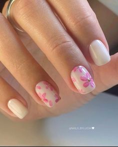 Summer Nails Short Natural, Short Nails For Summer 2024, Fun Short Nails Summer, Summer Nail Ideas For Short Nails, Very Short Summer Nails, Cute Nail Designs On Short Natural Nails, Floral Short Nails, Summer Nails For Short Nails, Gel Nail Designs Natural Nails