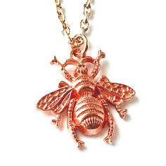 Rose Gold Bumble Bee  Pendant Necklace Beautiful Bumble  Bee Pendant 24 inch Gold Plated  Rolo Chain Necklace New condition Insect Queen, Bumble Bees, Insect Jewelry, Necklace Rose Gold, Bee Pendant, Necklace Rose, Rolo Chain, Rose Gold Necklace, Fashion Jewelry Necklaces