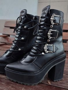 Black Platform Ankle Boots, Boots Y2k, Punk Rock Grunge, Y2k Goth, Goth Boots, Gothic Shoes, The Underworld, Fashion Mood Board, Gothic Punk