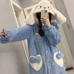 Karakter Sanrio, Winter Pajamas, Cute Pajamas, Fleece Pajamas, Winter Hoodies, Loungewear Women, Pajama Robe, Kawaii Fashion, Me Time