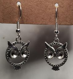 Fab silver-coloured owl earrings, on stainless steel hooks. Super spooky, perfect for Halloween or for the ghoul in your life! Witches Familiar, Owl Earrings, Halloween Design, Spooky Halloween, Witch, Jewelry Earrings Dangle, Dangle Drop Earrings, Beauty Book, Dangle Earrings