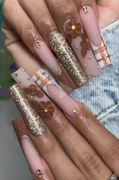 Fall Nails With Diamonds, Brown Acrylic Nail Ideas, Matt Brown Nails, November Birthday Nails, Baddie Fall Nails, Orange And Brown Nails, Short Medium Nails, Long Fall Nails, Nail Art Creative