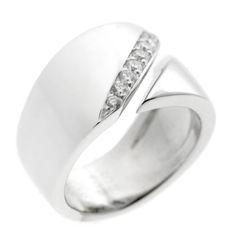 a white gold ring with diamonds on it