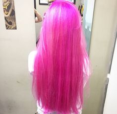 Hair Color Unique, Creative Hair Color, Catty Noir, Hair Color Pink, Funky Hairstyles