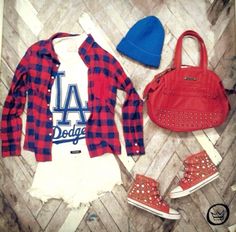 Baseball Game Fashion, No Crying In Baseball, Sporty Looks, Baseball Girls, Baseball Game, Street Style Inspiration