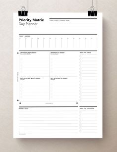 4 Ways to Prioritize Your Tasks with the Eisenhower Matrix Bullet Journal Calendrier, Action Planner, It Service Management, Eisenhower Matrix, Planner Setup, Daily Agenda, Notes Ideas, Planner Sheets, Project Management Tools