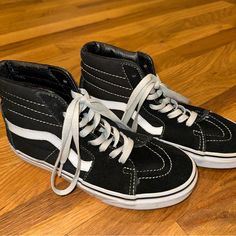 Excellent Condition, Barely Worn And Were Sitting Unused For A While Vans Black Skate Shoes With Laces, Black Lace-up Vans Sneakers, Black Synthetic Vans Skate Shoes, Casual High-top Skate Shoes In Black And White, Casual Black And White High-top Skate Shoes, Black Synthetic Vans Sneakers, Black Vans Sneakers With Round Toe, Vans Old Skool White, Vans Old Skool Gray