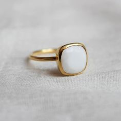 Hey, I found this really awesome Etsy listing at https://www.etsy.com/listing/763752104/white-agate-ring-925-sterling-silver Blue Chalcedony Ring, Ring Everyday, Ring Square, Chalcedony Ring, Zierlicher Ring, Everyday Ring, White Agate, Everyday Rings, Agate Ring