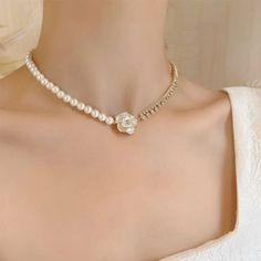 These White Flower Pearl Necklace make for a stunning look that easily transitions from day to night and elevates any outfit. •💎 Warm Tips Keep your jewelry free of dirt, cosmetics, hair lacca and perfumes. Avoid water and chemicals in gold-bathed jewelry. Pearl Necklace With Diamond, Flower Pearl Necklace, Necklace With Diamond, Pearl Chain Necklace, Sparkle Necklace, Diamond Chain, Day To Night, To Night, Pearl Chain