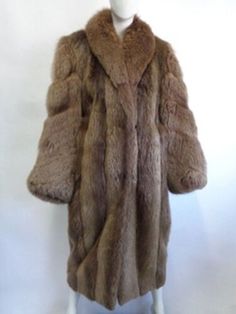 ad eBay - Find many great new & used options and get the best deals for EXCELLENT BROWN BEAVER & FOX FUR COAT JACKET WOMEN WOMAN SZ 4-6 SMALL at the best online prices at eBay! Free shipping for many products! Formal Faux Fur Outerwear In Mink Color, Formal Outerwear With Faux Fur Trim, Fitted Faux Fur Mink-colored Outerwear, Fitted Fur Coat With Faux Fur Trim, Fitted Long Sleeve Fur Coat With Faux Fur Trim, Long Mink-colored Faux Fur Coat, Faux Fur Lined Mink Coat, Long Fitted Fur Coat With Faux Fur Lining, Fitted Long Fur Coat With Faux Fur Lining