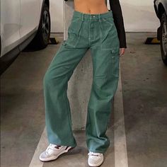 The Lioness Miami Vice Pants That Went Viral And Sold Out! Beautiful Green Cargo Style Pants With An Oversized Baggy Fit! Completely New With Tags! Lioness Clothing, Green Dress Pants, Cargo Pants Style, Festival Pants, Denim Cargo Pants, Green Cargo Pants, Pants Green, Jeans Cargo, Miami Vice