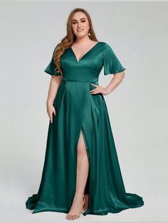 Dark_Green Bridesmaid Dress Plus Size, Plus Size Bridesmaid Dresses, Silk Bridesmaid Dresses, Bodycon Dress Formal, Simple Bridesmaid Dresses, Bridesmaid Dresses With Sleeves, Plus Size Bridesmaid, Dress Attire, Bridesmaid Dresses Plus Size