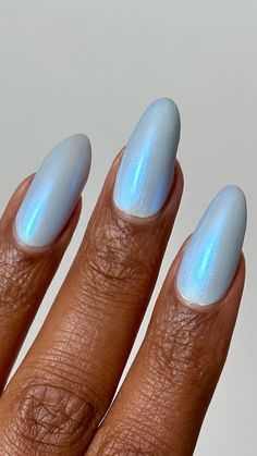 20 Icy Nail Ideas to Add a Chilly Touch to Your Winter Manicure