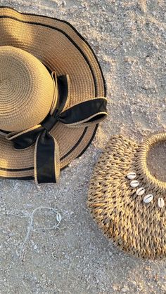 straw hat, beach, seashells, shells, straw bag, beach aesthetic,  summer aesthetic, sand Aesthetic Sand, Beach Seashells, Beach Shells, Hat Aesthetic, Straw Hat Beach, Aesthetic Summer, Beach Aesthetic, Summer Aesthetic, Straw Hat