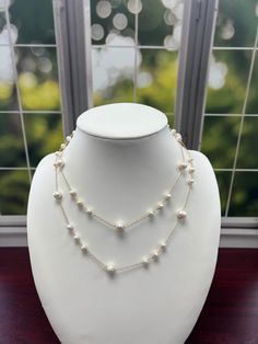 MY GEMS ROCK -Freshwater pearls 4-5mm and 9-10mm. -Gold Plated chain connectors or Sterling silver chain connectors. -Vermeil or Sterling silver lobster clasp. -Ref. 15C106 https://www.etsy.com/shop/MYGEMSROCK Pearl Necklace Long, Fresh Water Pearl Necklace, Water Pearl Necklace, Long Pearl Necklaces, Fresh Water Pearl, Necklace Long, Freshwater Pearl Necklaces, Gold Plated Chains, Beaded Chain