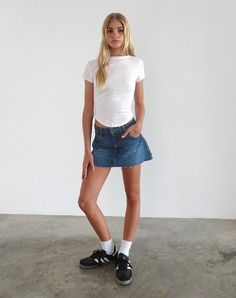 Mid Blue Used Raw Hem Denim Mini Skirt – motelrocks-com-us Affordable Retro Denim Mini Skirt, Blue Denim Skirt Outfit, Mini Denim Skirt Outfit, Jean Mini Skirt Outfit, Denim Mini Skirt Outfit, Denim Photoshoot, Life Pics, Jean Skirt Outfits, Fits Ideas