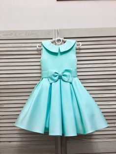 Light Blue Princess Dress With Bow, Elegant Green Pageant Dress For Dress-up, Light Blue Elegant Dress For Dress-up, Elegant Light Blue Dress For Dress-up Occasions, Elegant Light Blue Dress For Dress-up, Elegant Green Pageant Dress For Party, Elegant Green Pageant Dress, Elegant Light Blue Pageant Dress, Elegant Light Blue Pageant Dress For Parties