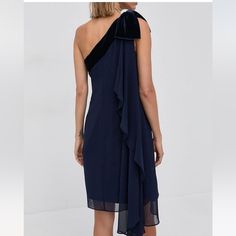 Laure Ralph Lauren One Shoulder Dress Nwt 14. Chiffon/Velvet Blue Knee-length Chiffon Evening Dress, Elegant Velvet Dress With Ruffles, Elegant Blue Velvet Evening Dress, Elegant Blue Velvet Dress, Gold Wrap Dress, Olive Maxi Dress, Ralph Lauren Cap, Long Sleeve Jersey Dress, Geo Print Dress