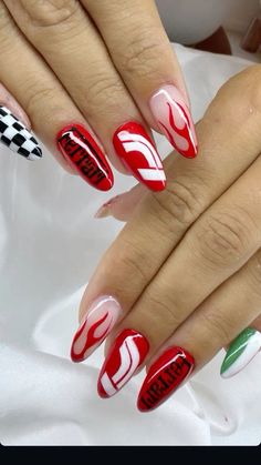 nail Ferrari Nails F1, Max Verstappen Nails, F1 Nails Designs, Redbull Nails, Car Nail Art, Formula One Nails, Formula 1 Nail Art, Mclaren Nails, F1 Nail Art