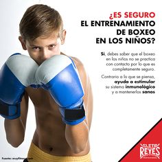 a young boy wearing boxing gloves with the caption el seguro del entramentoo de boxeo en los nios