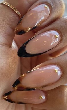 Clean Girl Nails Fall, Clean Girl Fall Nails, Tik Tok Nails, Vaca Nails, Clean Girl Nails, Nails Leopard, Paznokcie Hello Kitty, Jade Nails, Kutek Disney