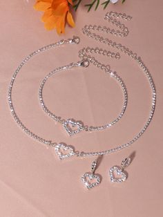 Free Returns ✓ Free Shipping✓. 4pcs Rhinestone Heart Decor Jewelry Set- Women Jewelry Sets at SHEIN. قلادات متدلية, Heart Jewelry Set, Inexpensive Jewelry, Rhinestone Jewelry Set, Pretty Jewelry Necklaces, Jewelry Accessories Ideas, Jewelry Fashion Trends, Classy Jewelry, Expensive Jewelry