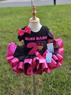 Boss Baby tutu Outfit, Custom birthday outfit, Toddler's tutu, black tutu, Kid's Birthday Tutu, Tutu with shirt, Kid's custom tutu set This Boss Baby Birthday Outfit features a Black Tutu with Pink Ribbon,along with a custom made baby boss shirt to go with.  FYI: If u want a different color besides the original(pink), let me know and I can provide that for you  The shirt that comes with the tutu is a boutique quality Puff hand t-shirt, they are thick and very soft.  FYI: IF YOU ARE ONLY BUYING A Baby Tutu Outfits, Toddler Birthday Outfit, Baby Birthday Outfit, Kid Birthday Outfits, 1st Birthday Outfit Girl, Tutu Skirt Kids, Baby Boss, Boss Shirt