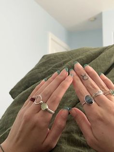 Silver Jewelry Outfits, Silver Ring Stack Chunky, Silver Rings Stack Aesthetic, Silver Ring Stack Aesthetic, Silver Ring Stacking Ideas, Where To Buy Rings, Bling Ring Aesthetic, Silver Rings Aesthetic Vintage, Silver Stack Jewelry