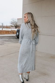 Introducing the must-have for chilly days - our Seasons Best Grey Sweater Dress! A cozy and chic addition to your wardrobe, this dress combines the warmth of a sweater with the style of a dress. Perfect for any occasion, this dress will keep you looking effortlessly stylish. Leopard Coat, Black Faux Leather Leggings, High Rise Bootcut Jeans, Rosy Brown, Grey Sweater Dress, Cute Fit, Long Sleeve Turtleneck, Perfect Jeans, Faux Leather Leggings