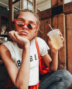 Essentials you will need for your spring break outfits! These ideas are perfect for your next trip or vacation during your college break! Romee Strijd, Taylor Hill, On The Ground, Kombucha, Wearing Red, A Drink, Inspirational Pictures, 70s Fashion, Dr. Martens