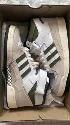 Rare Adidas Shoes, Adidas Trainers Aesthetic, Adidas Forum High, Addias Shoes, Adidas Forum Shoes, Adidas Forum Mid, Sneakers Aesthetic, High Top Adidas, Adidas High Tops