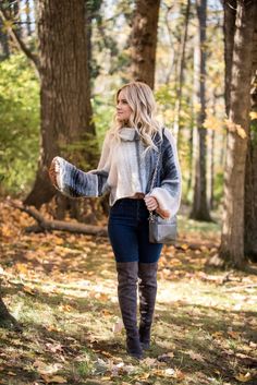 Free People Sweater with High Waisted Denim | Fashion Blogger @hunterpremo Baking Apple Pie, Dressing Stuffing, Hunter Premo, Otk Boots, Awesome Outfits, Closet Inspiration, Popular Outfits, Instagram Outfits, Thanksgiving Outfit