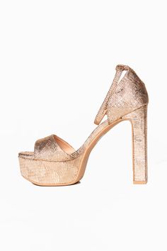 A platform fit for a queen. With a sky-high heel, stacked sole, delicate ankle strap, and open-toe design, the Asher Platform Sandal is the best way to level up any outfit. 5" heel, 1.75" platform Gold Platforms, Boho Shoes, Heels Gold, Platform High Heels, Gold Heels, Chinese Laundry, Clothing Labels, Boho Women, Sky High