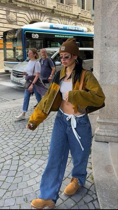 Look Hip Hop, Looks Hip Hop, Mode Zara, Streetwear Fashion Women, Mode Inspo, Streetwear Women, Mode Vintage, Looks Style, Lookbook Outfits