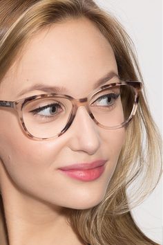 Hepburn - women model image Stylish Glasses Frames, Fake Glasses, Round Lens Sunglasses, Eyeglass Frames For Men, Tortoise Glasses, Eyeglasses Frames For Women, Cute Sunglasses, Bifocal Glasses