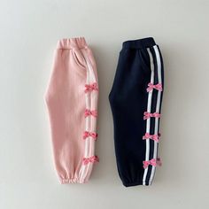 2024 Spring New Baby Girl Vertical Striped Sports Pants Infant Cute Bow Sweatpants Toddler Versatile Bow Sweatpants, Style Sweatpants, Girls Stripes, New Baby Girls, Kids Outfits Girls, Kids Pants, Cute Bows, Toddler Girl Outfits, Kids Shorts