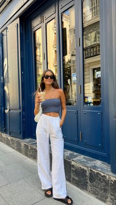 Spain Outfit, European Fashion Summer, Adrette Outfits, Greece Outfit, Birkenstock Outfit, Stile Boho Chic, Mode Hippie, European Summer Outfits, Europe Outfits