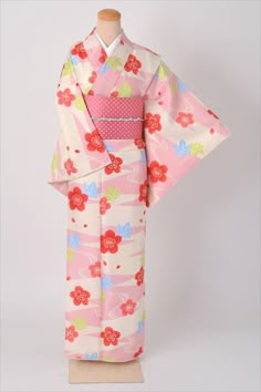 Tomesode Kimono, Kimono Rental, Japanese Traditional Clothing, Cute Kimonos, Japanese Costume, Pink Kimono, Yukata Kimono, Kimono Yukata, Traditional Kimono