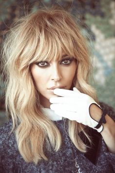 Blonde bangs Honey Blonde Hair Color, Blonde Bangs, 70s Hair, Haircut Pictures, Honey Blonde Hair, Long Blonde, Great Hair, Blonde Hair Color