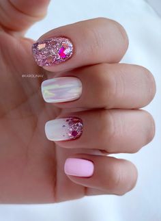 Reflective Nails, Glitter Gel Nails, Nails Design With Rhinestones, Gel Nail Colors, Nail Art Designs Videos, Cute Gel Nails, Short Acrylic Nails Designs, Dipped Nails, Nail Art Hacks